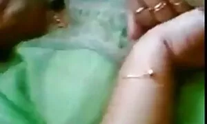 خانمهای جوان مشتاق سیاه آماده نوشیدن اسپرم در سکس دوجنسه ها فیلم جمع هستند