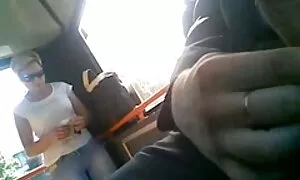 جلو سرخدار بی رحمانه روی فیلم سکس کیر کلفت ها یک خروس فشار می آورد