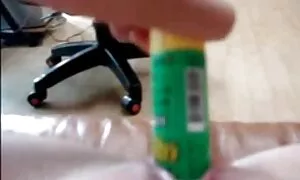 الاغ بزرگ آبنوس در حمام فیلم سکسی پورن ها از نظر جنسی شسته می شود و از کف استفاده می کند
